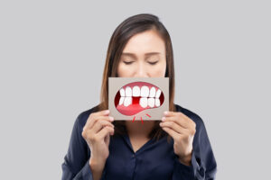 BLEEDING GUMS – CAUSES, PREVENTION, AND SOLUTIONS